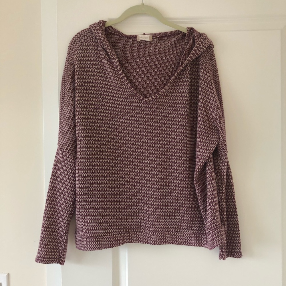 Purple/maroon cropped knit hoodie